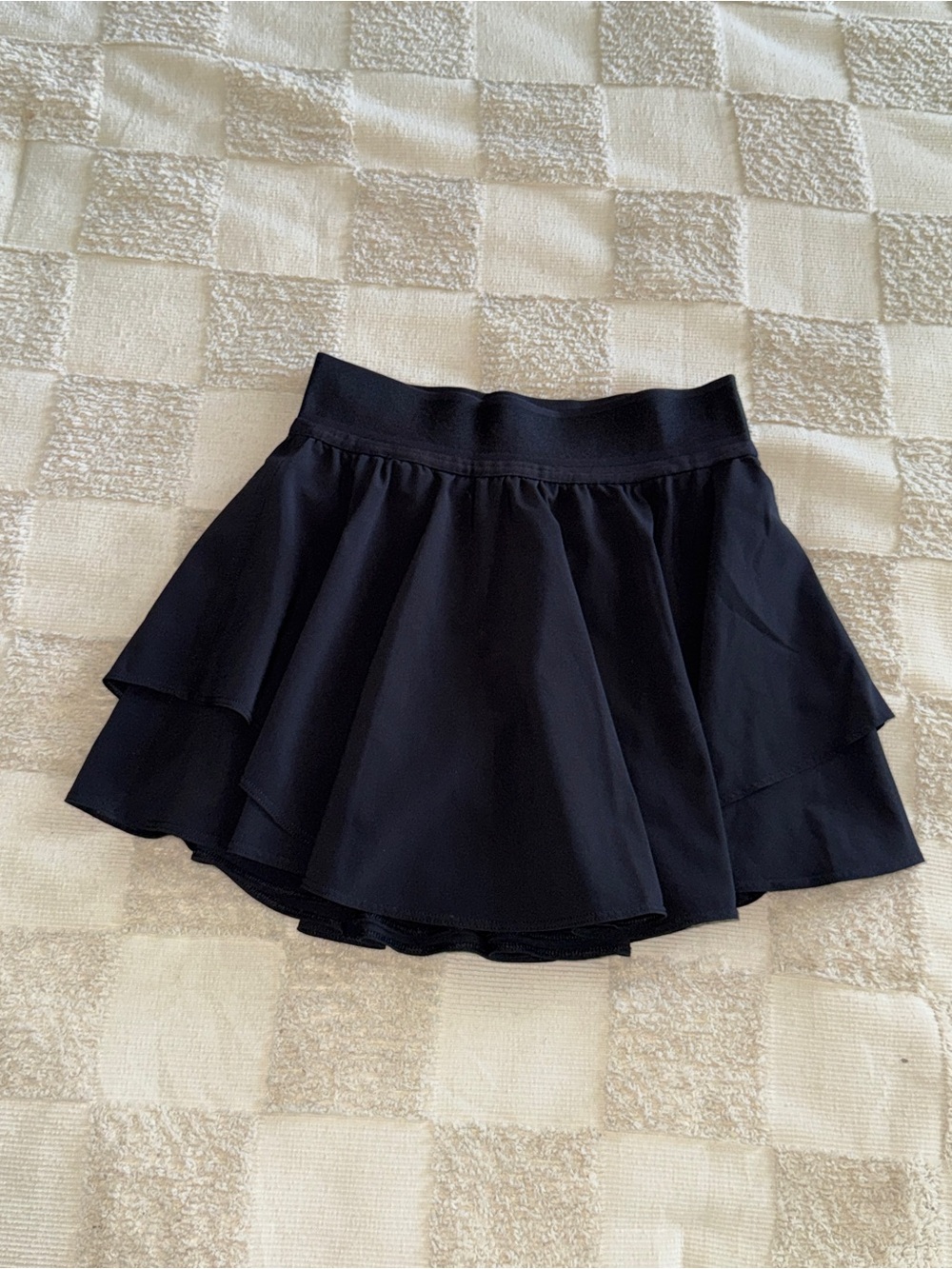 Lululemon‎ Court Rival High Rise Skirt
Black size 2